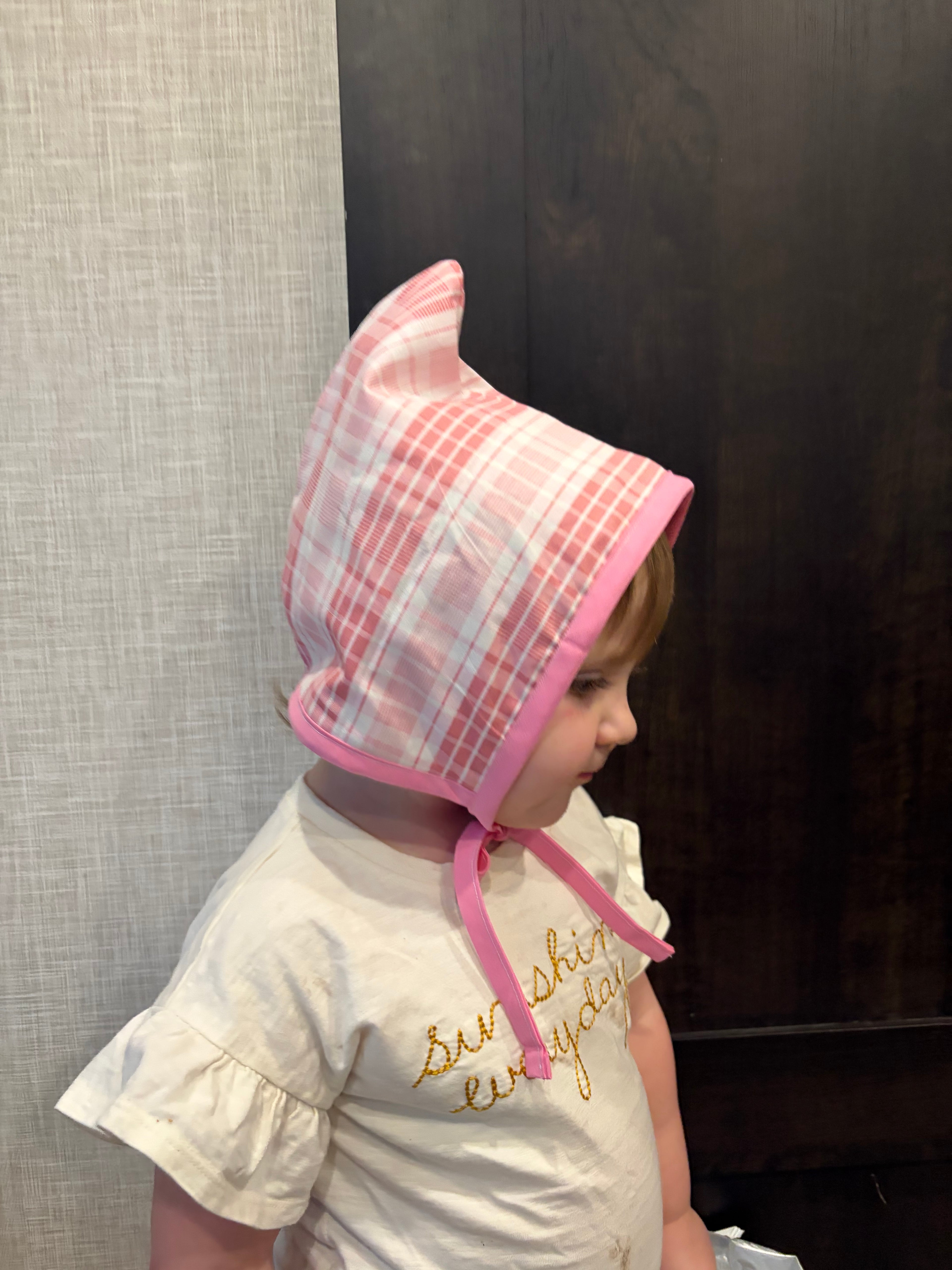 Pixie bonnet