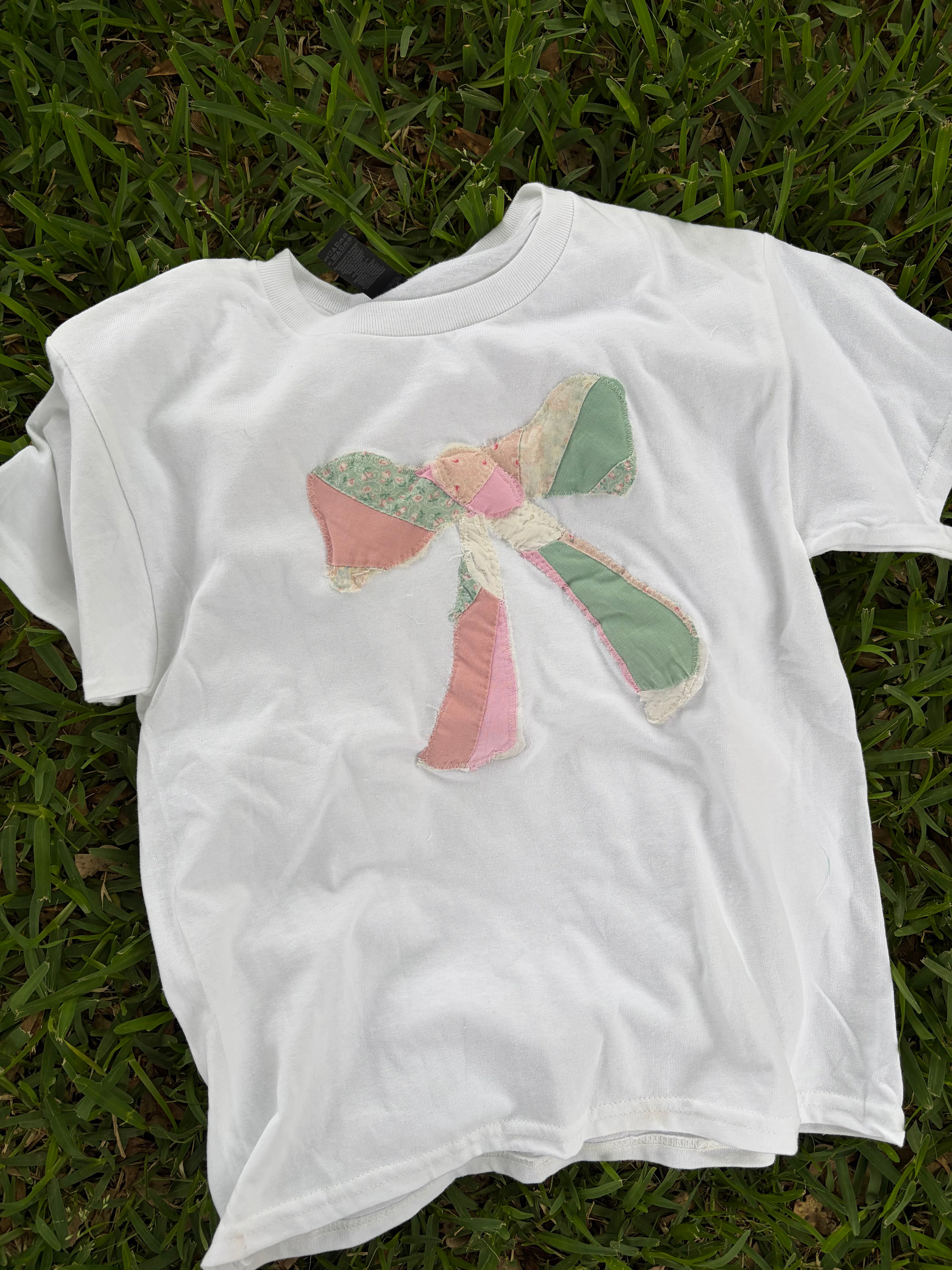Youth Small tee