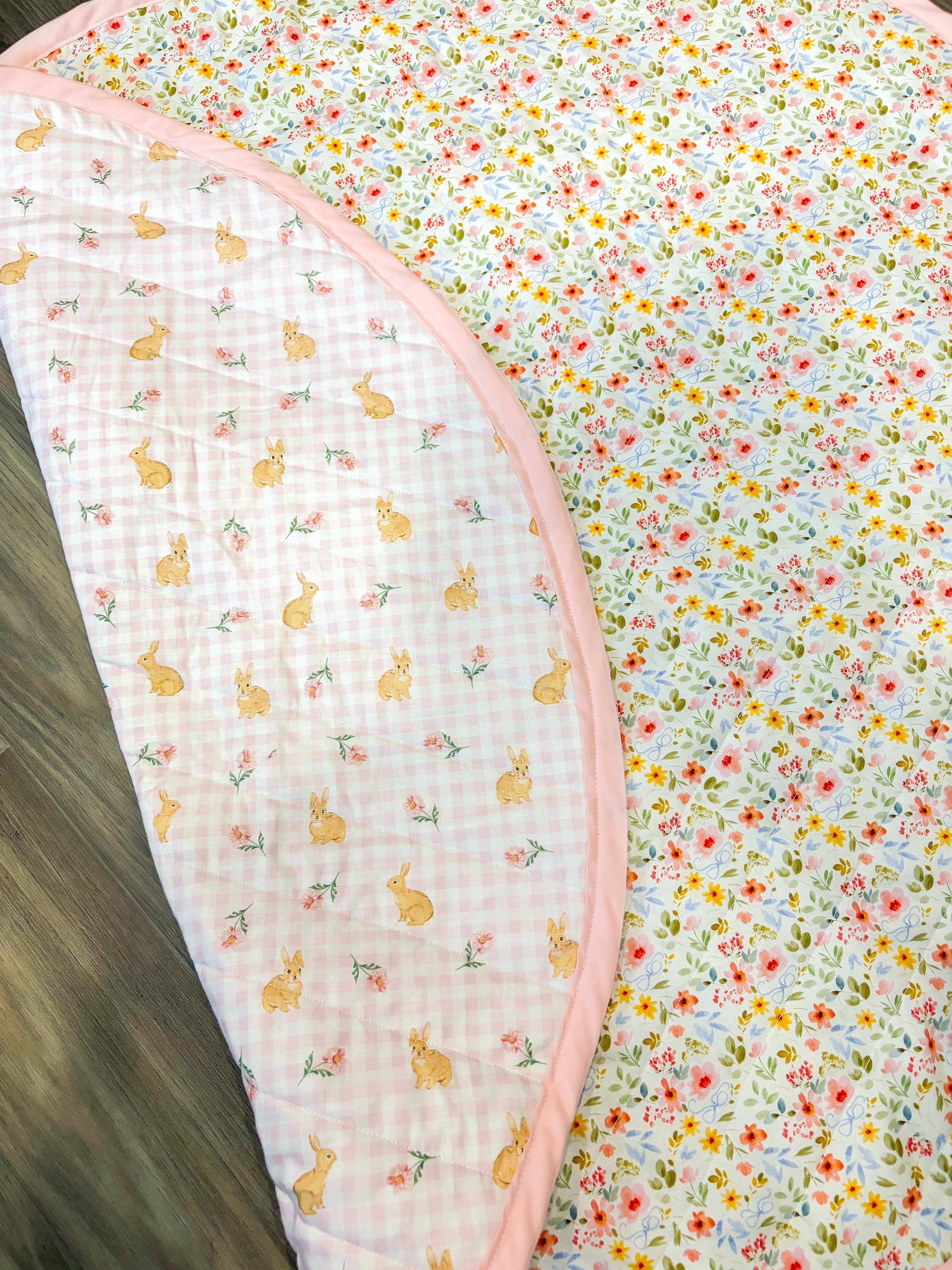 Quilted baby play mat